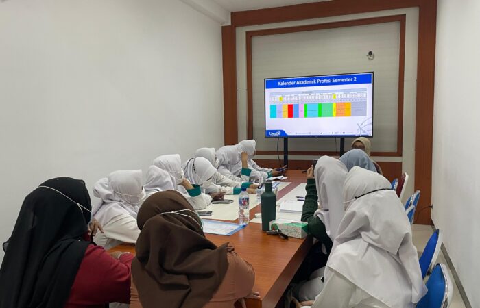 Profesi Kebidanan